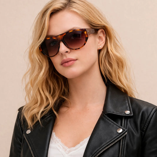 Gafas de sol de estilo aviador Barcelona Amber con montura gruesa de carey y lentes en tono marrón degradado.