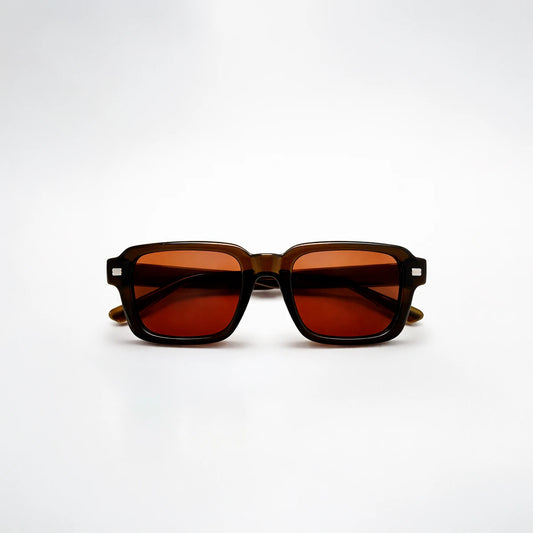 Gafas de sol rectangulares Prague Eclipse con montura gruesa de color verde oliva translúcido y lentes marrón.
