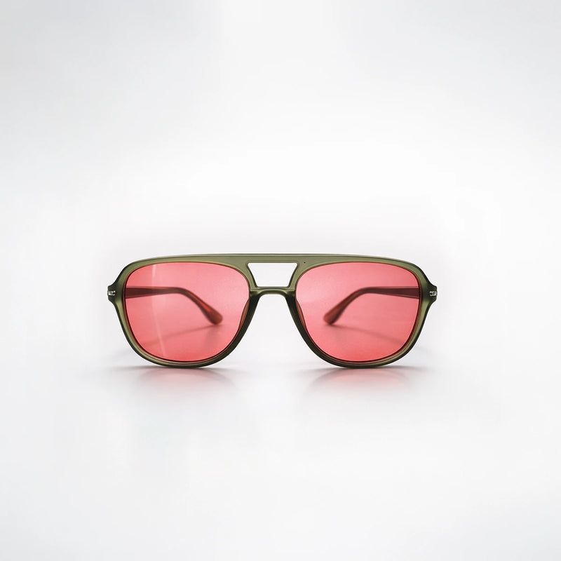 Gafas de sol de diseño Santorini Heat para un estilo de vida con actitud urbana y sofisticada.
